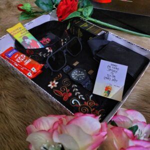 ▪️ম্যান্স লাক্সারি পাঞ্জাবি গিফট কম্বো🥀 - M